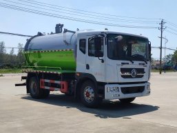 东风D9吸污车  13立方吸污车